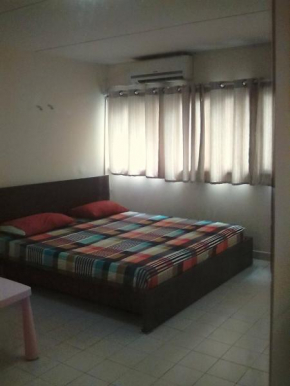 Room in BB - Impact Challenger Muang Thong Thani Apartment